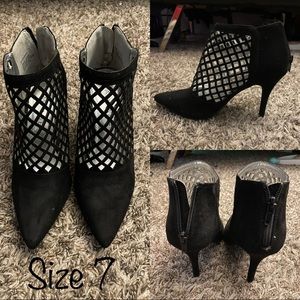 Black Fishnet Heels, Size 7